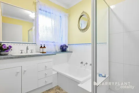 Property photo of 1 Edwina Court Croydon Hills VIC 3136