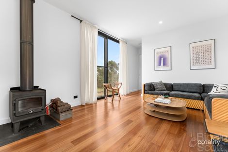 Property photo of 1 Galaxia Lane Guildford VIC 3451