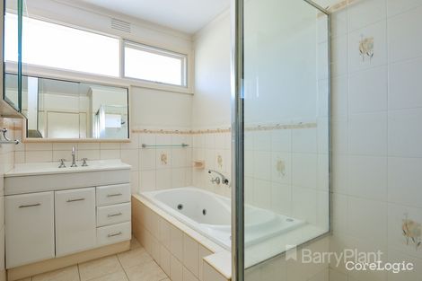 Property photo of 52 Shalimar Crescent Dandenong North VIC 3175