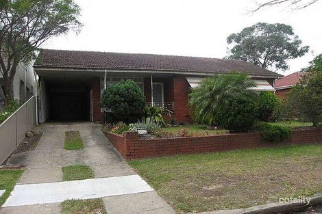 19 Valmay Ave, Picnic Point, NSW 2213