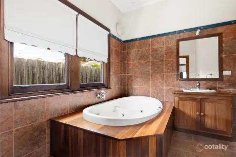 Property photo of 2 Richard Street Williamstown VIC 3016