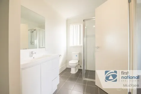 Property photo of 28 Knox Crescent Caerleon NSW 2850