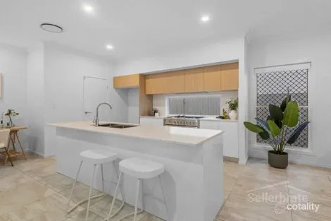 Property photo of 57 Fig Tree Circuit Bahrs Scrub QLD 4207