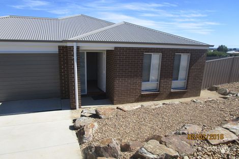 Property photo of 2 Watson Boulevard Lloyd NSW 2650