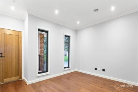 Property photo of 1/6 Saxon Street Doncaster VIC 3108