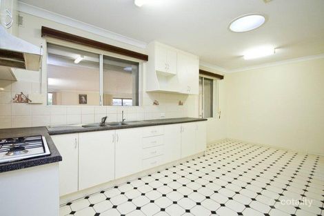 Property photo of 11 Padbury Road Gilles Plains SA 5086