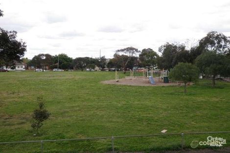 Property photo of 71 Oxford Street Newport VIC 3015