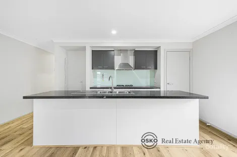 Property photo of 15 Windmill Way Point Cook VIC 3030
