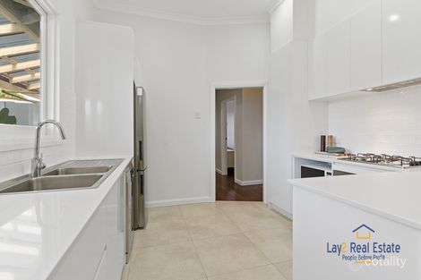 Property photo of 58 Beechboro Road South Bayswater WA 6053