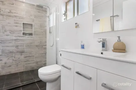 Property photo of 9 Cara Street Killarney Vale NSW 2261