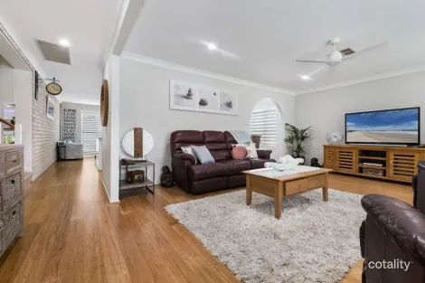 Property photo of 9 Cara Street Killarney Vale NSW 2261