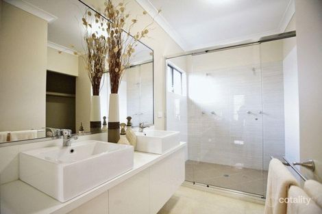 Property photo of 4 Arafura Close Burdell QLD 4818