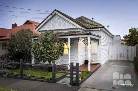 8 Queensville St, Kingsville, VIC 3012