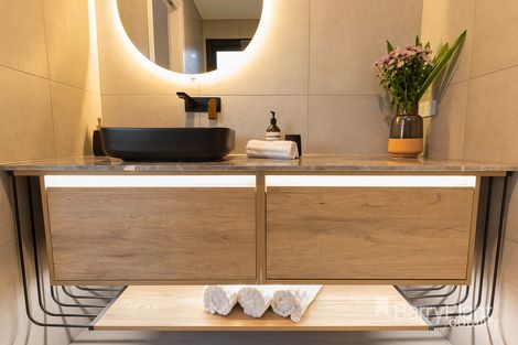 Property photo of 3A Parkview Place Doncaster VIC 3108