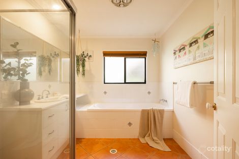 Property photo of 13 Daintree Place Riverhills QLD 4074