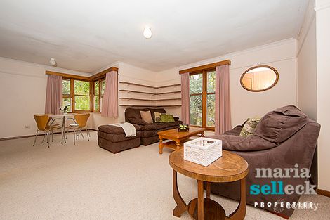 8 Macdonnell St, Yarralumla, ACT 2600