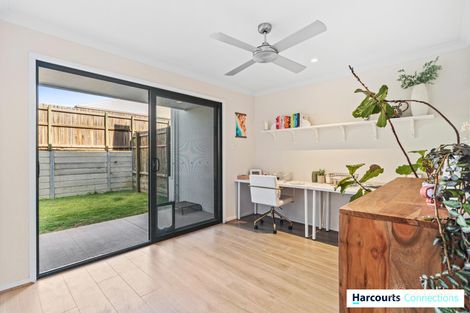 Property photo of 12 Dubai Circuit Spring Mountain QLD 4300