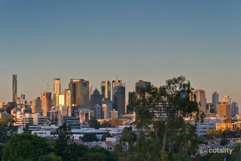 Property photo of 13/434 Milton Road Auchenflower QLD 4066