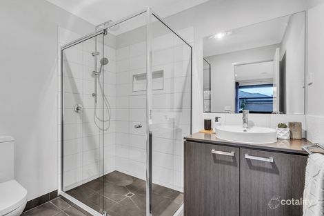Property photo of 4 Bombala Crescent Craigieburn VIC 3064