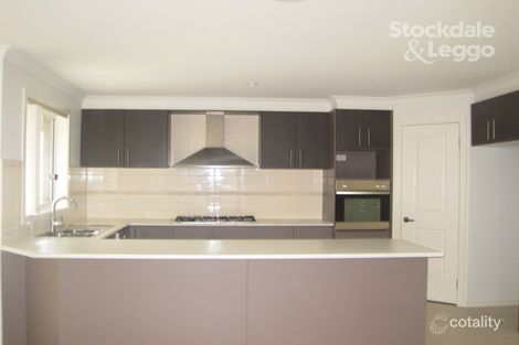 Property photo of 3 Gallery Way Pakenham VIC 3810