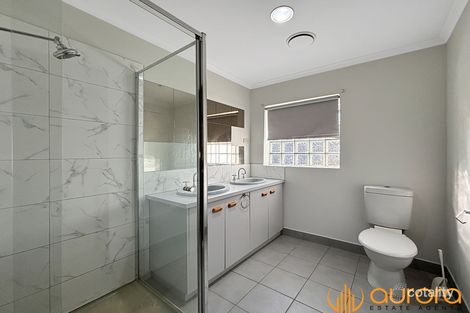 Property photo of 7 Escott Grove Berwick VIC 3806