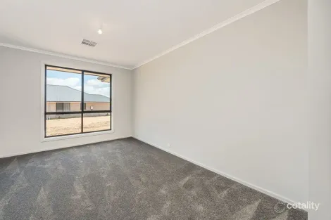Property photo of 10 Grazier Street Murray Bridge SA 5253