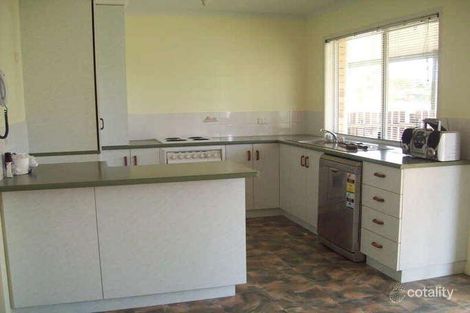 Property photo of 16 Argyle Court Beaconsfield QLD 4740