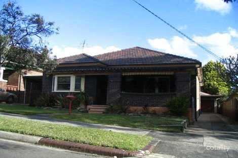 33 Mcraes Ave, Penshurst, NSW 2222