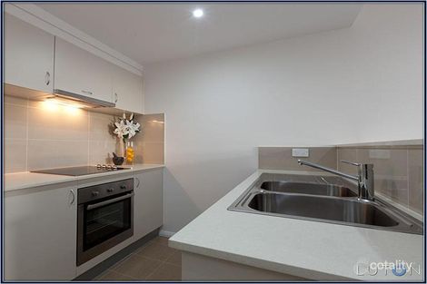 Property photo of 2/16 De Burgh Street Lyneham ACT 2602