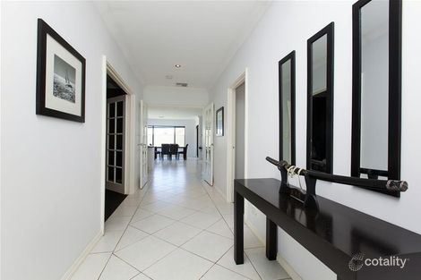 Property photo of 1 Majorca Elbow Hocking WA 6065