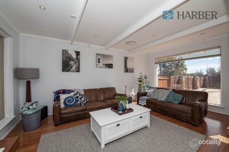 Property photo of 6 Kallaroo Place Kallaroo WA 6025