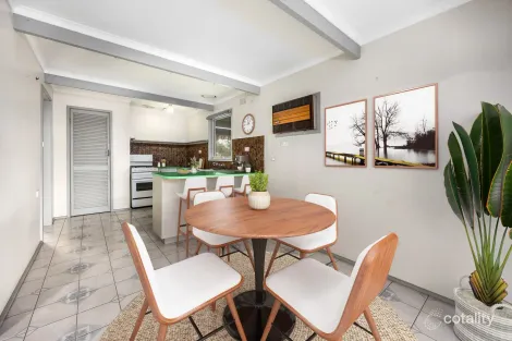 Property photo of 32 Sundew Avenue Capel Sound VIC 3940