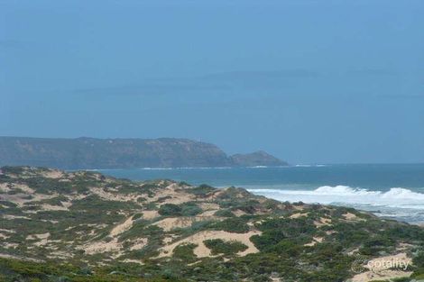 Property photo of 70 Swans Way Capel Sound VIC 3940