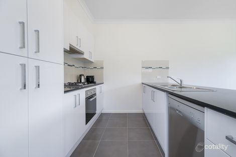 Property photo of 17 Cotswold Crescent Officer VIC 3809