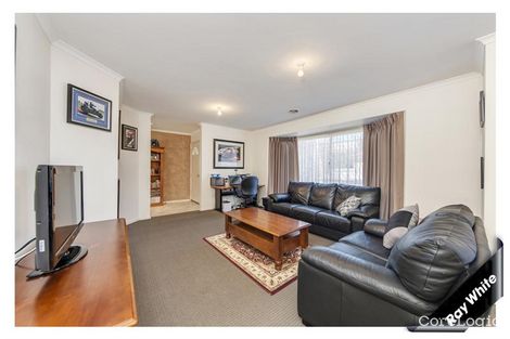 Property photo of 28 Binaburra Place Karabar NSW 2620