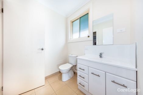 Property photo of 7 Sinclair Green Derrimut VIC 3026