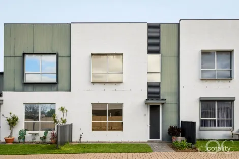 Property photo of 26 Prow Drive Seaford Meadows SA 5169