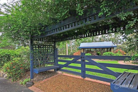 10 Annie Hedge Ct, Closeburn, QLD 4520