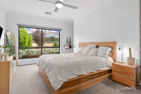 Property photo of 221 Drummond Avenue Loxton SA 5333