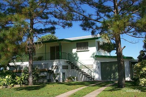 10 Whiting St, Taylors Beach, QLD 4850