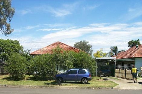 5 Station St, Regents Park, NSW 2143