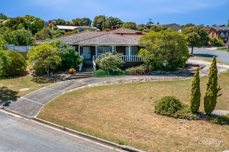 276 Tracy St, Lavington, NSW 2641