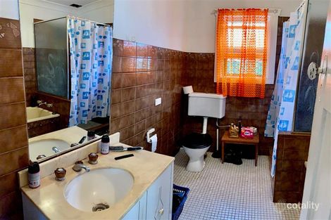 Property photo of 31 Garment Street Fairfield West NSW 2165