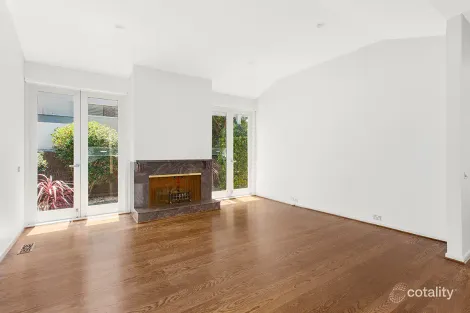 Property photo of 16 Lynch Street Brighton VIC 3186