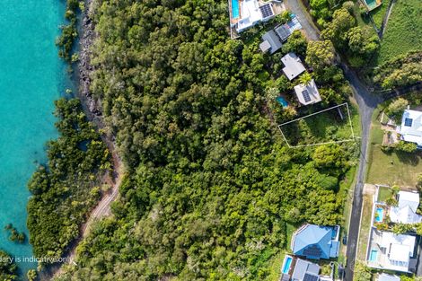 13 Passage Ave, Shute Harbour, QLD 4802
