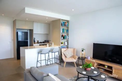 10711/320 Macarthur Ave, Hamilton, QLD 4007