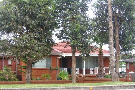 22 Trevor Ave, Lake Heights, NSW 2502