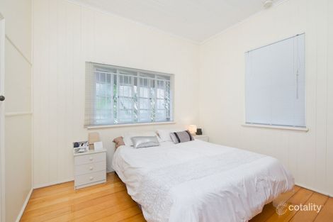 Property photo of 34 Oakwal Terrace Windsor QLD 4030