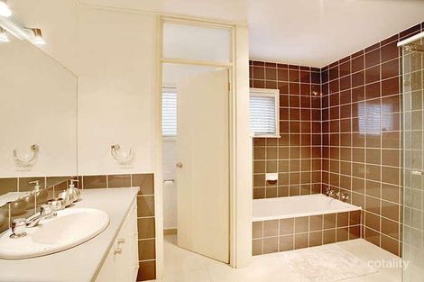 Property photo of 1/40 Carson Street Kew VIC 3101