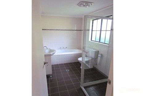 Property photo of 8/18 Magowar Road Pendle Hill NSW 2145